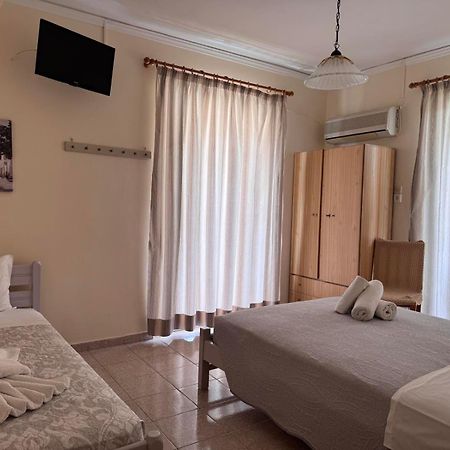 Matrona Apartments Poros Town Exterior photo