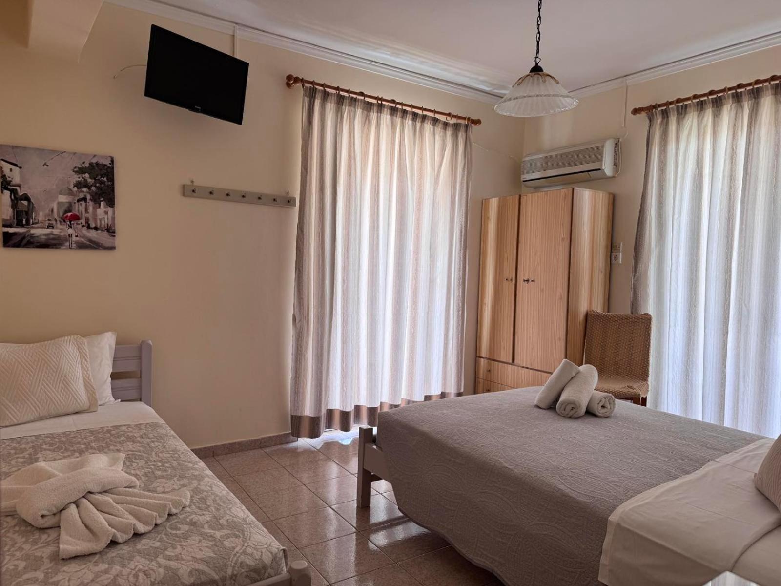 Matrona Apartments Poros Town Exterior photo