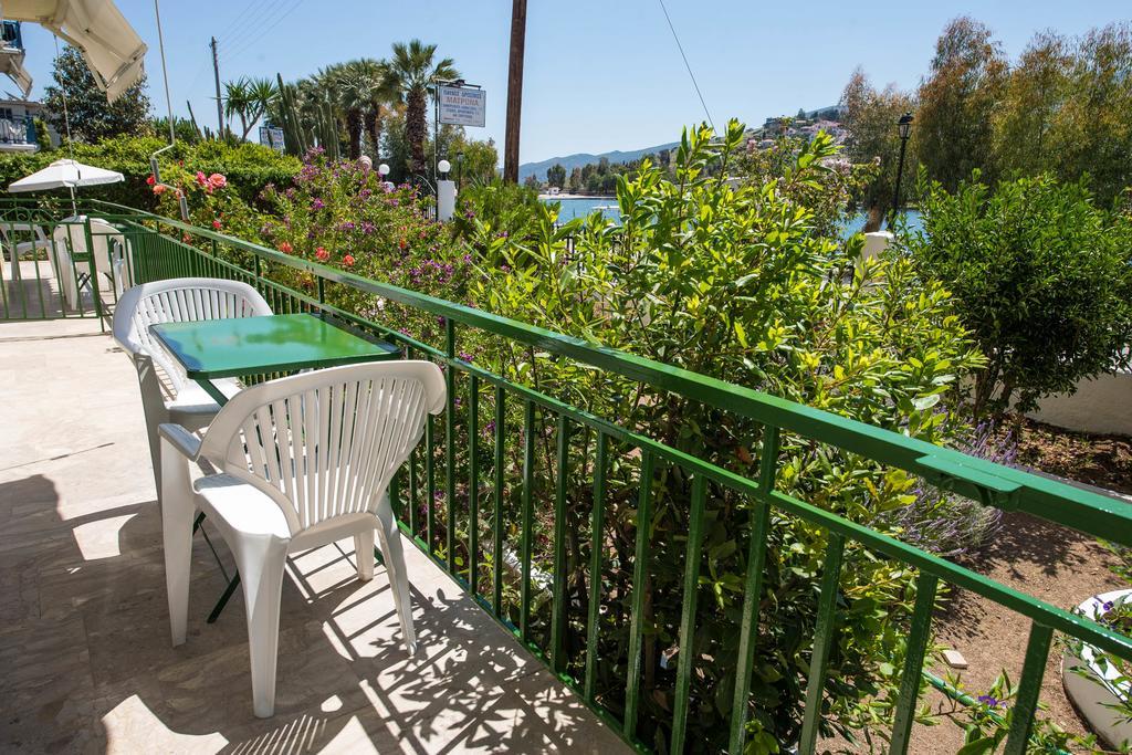 Matrona Apartments Poros Town Exterior photo